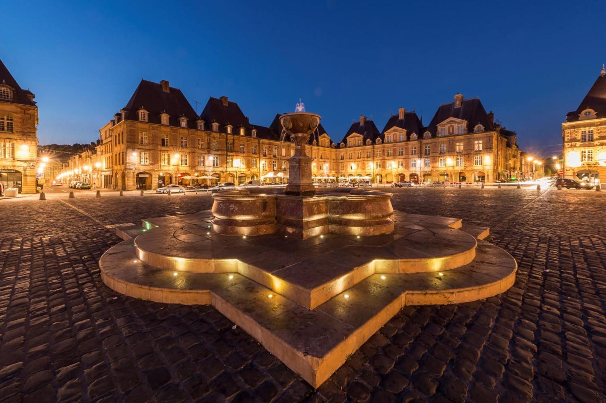 Kyriad Charleville Mezieres Exterior photo